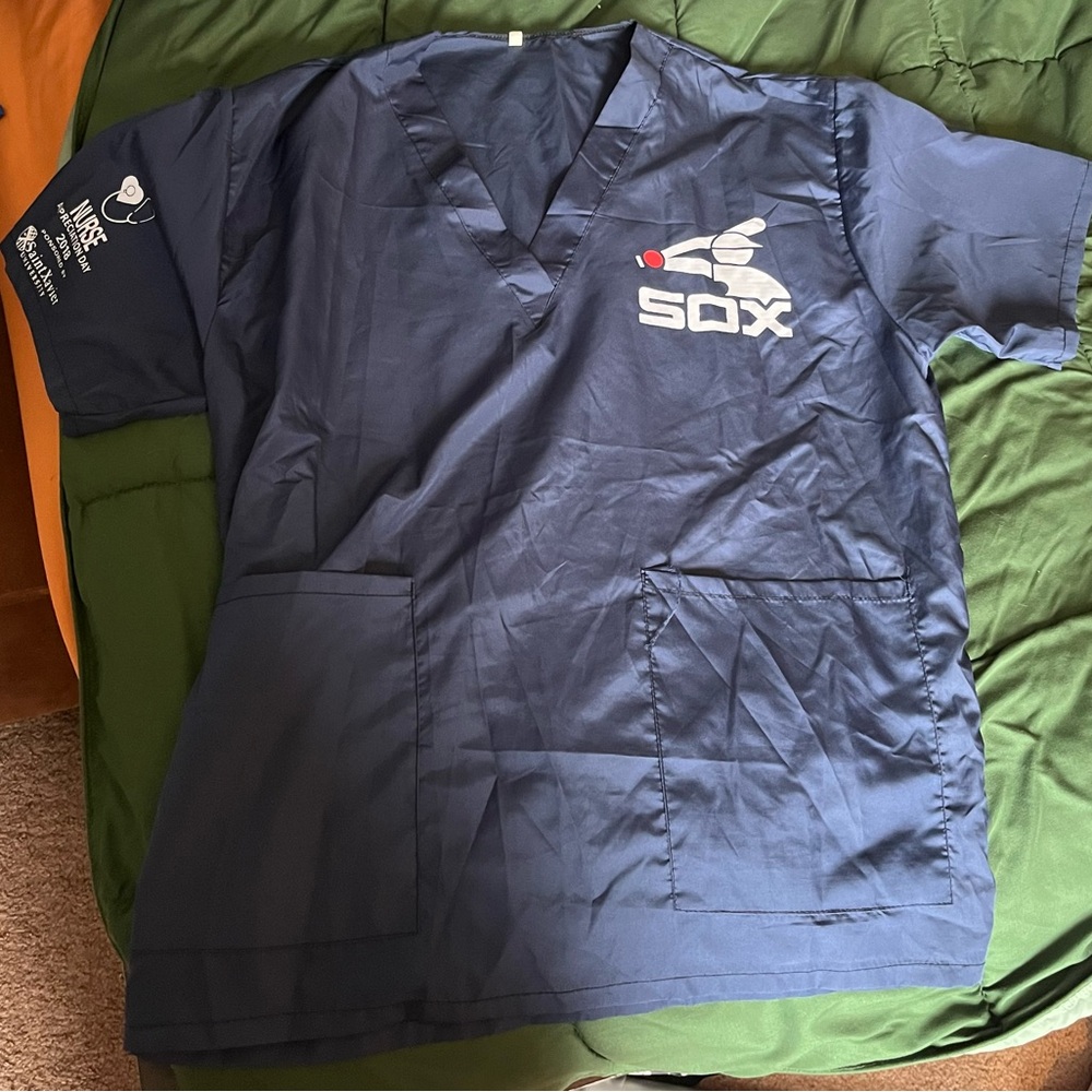 White Sox Navy Blue medium Scrub Top